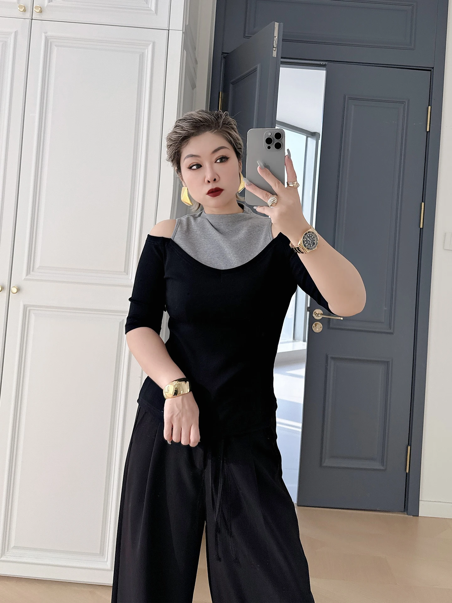 

plus Size Women's Faionable Design f High Collar oulder Bared Patchwork T-irt 200 Pou Fat MM Fake Two-Piece Inner...