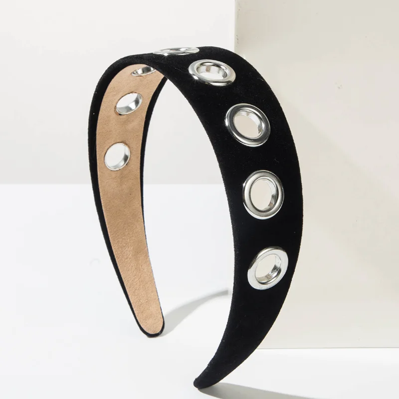 Vintage Velvet Headband Metal Hollow Wide Edge Hairbands Hair Hoop Women Versatile Daily Party Hair Accessories