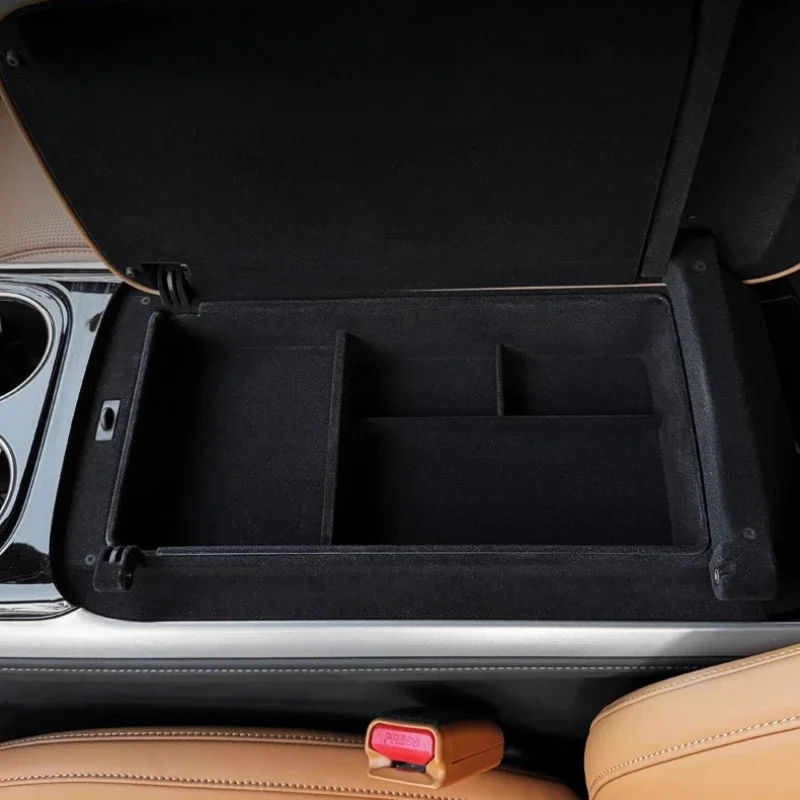

For Xpeng G9 2023-2025 Central Control Storage Box Armrest Box Storage Box Dust Pad for Interior Modification Car Accessories