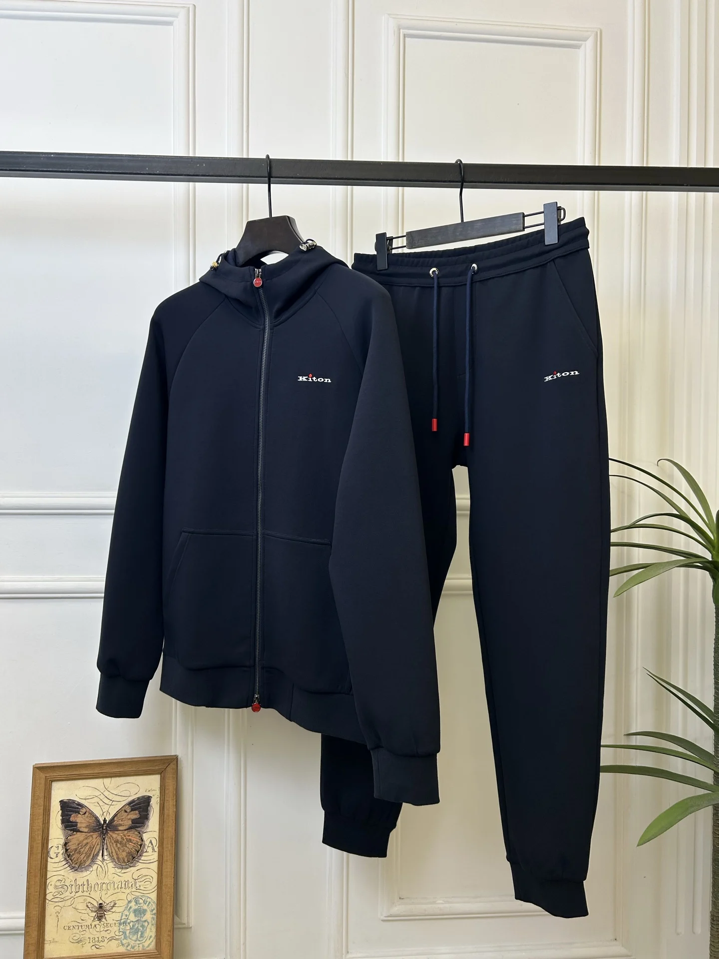 

Kiton cashmere blended blazer pants set