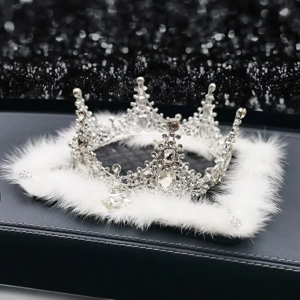 Cute Creative Crown Diamond Pearl Ornaments Feather Gift Car Interior Luxurious Decorations for Girl for Women