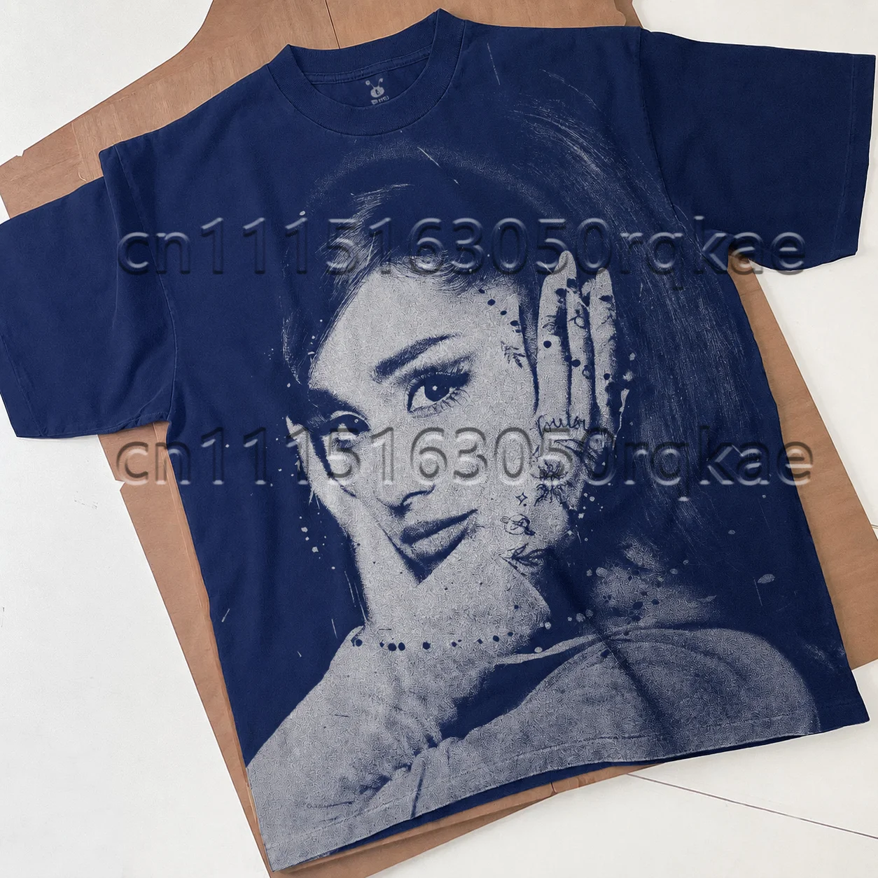 Ariana Grande Tour 2026 T-Shirt zum Gedenken an ihre Musiktour, locker geschnittenes Unisex-Kurzarmshirt, Sommerkleidung für Damen – Detail 8