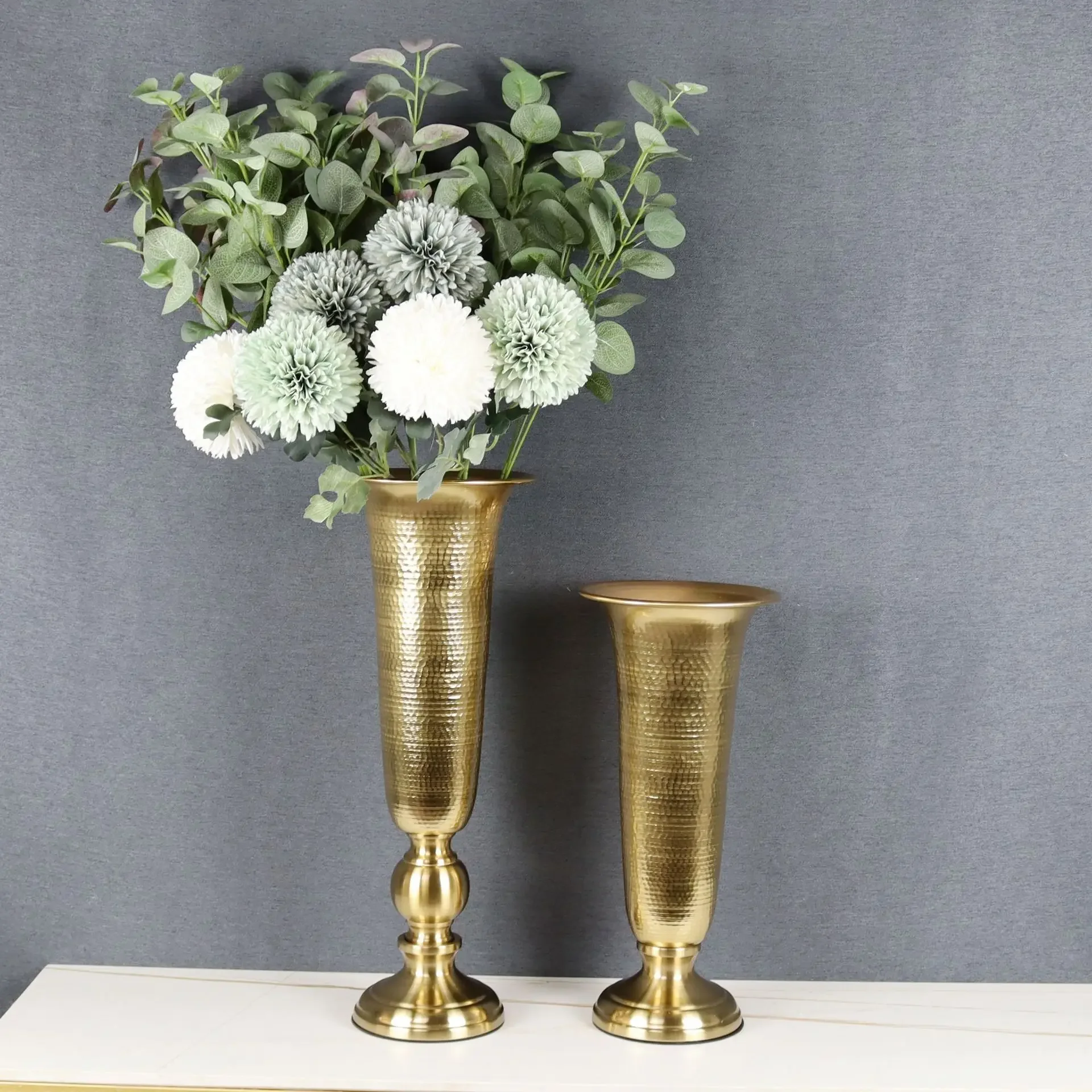 Metal Vase Open Horn Shape Flower Vase Floral Arrangement Accessories Tall Flower Pot Striped Metal Ornaments Home Decoration