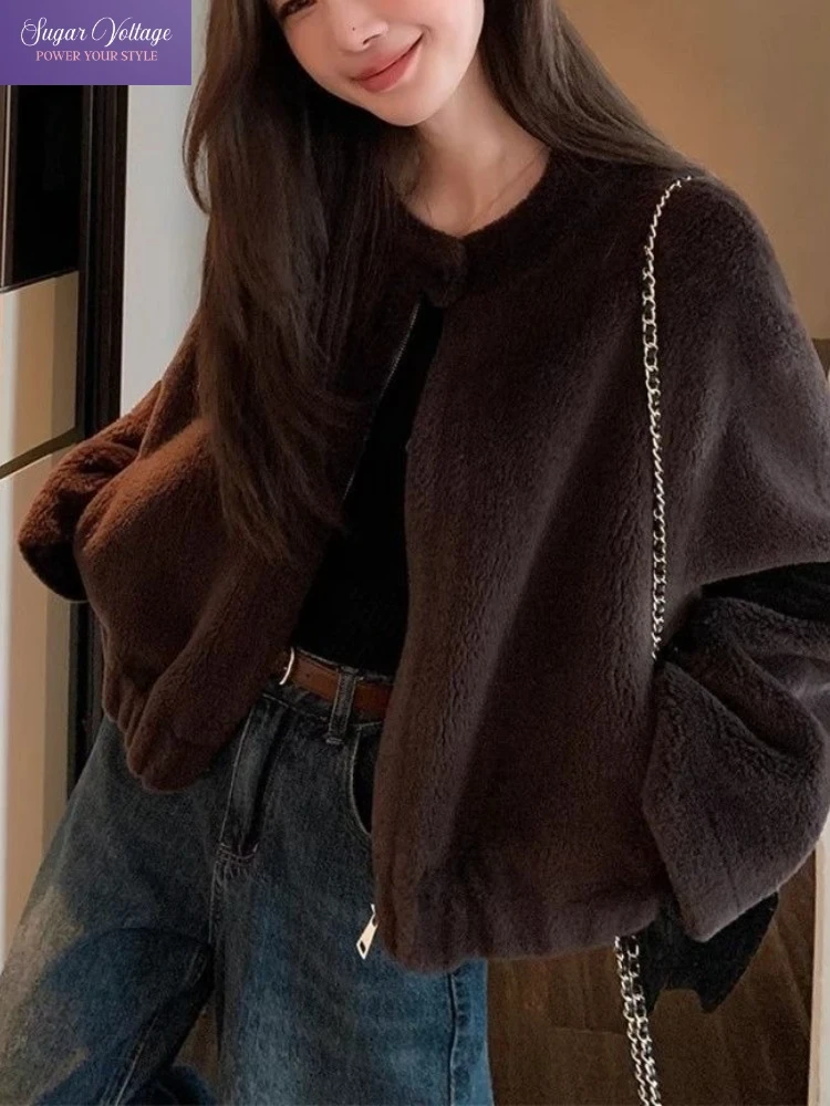 

Winter Women Faux Fur Shearling Jacket Vintage Short Coat Zipper Closure Soft Lamb Wool Plush Warm Outerwear Elegant Streetwear