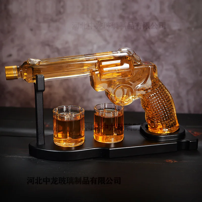 Luxury Pistol Shaped Wine Decanter - Stylish, Durable Craftsmanship, Ideal for Home Bars, Collectors & Special Celebrations