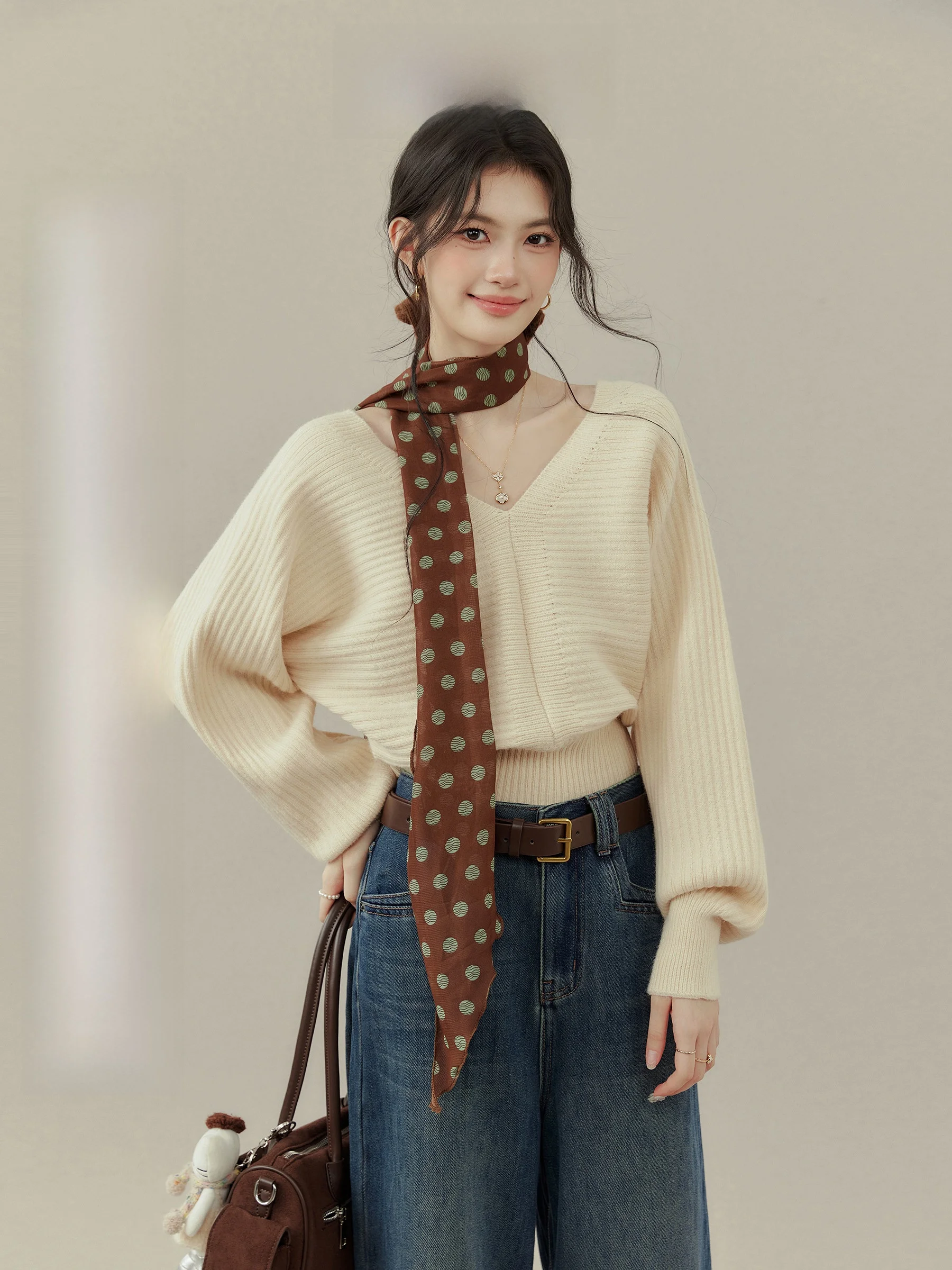 

Женский трикотаж с V-образным вырезом-фонариком Све, свободный крой, длинный топ с завязкой на талии, осенне-зимний топ для внутренней одежды Base irt