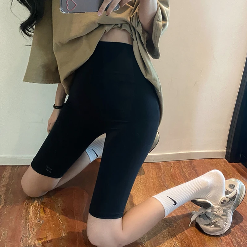 

Женские летние тонкие шорты Lian ng Luxury Slimming Bla arkskin Five-Point из ледяного шелка для фитнеса и йоги