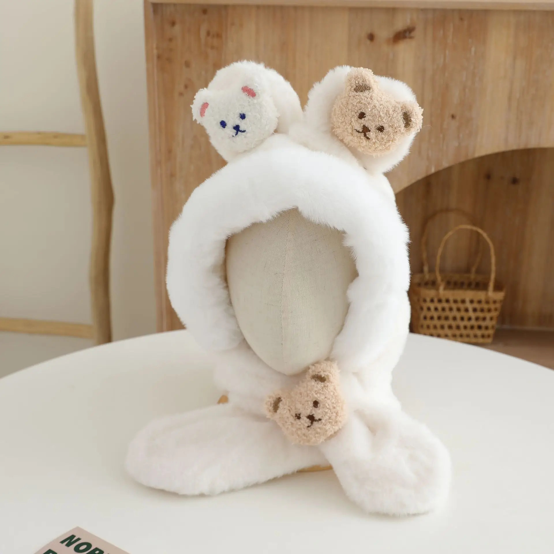 Winter-Baby-Plüsch-Mütze-Schal-Set, Cartoon-Bär-Beanie, warmes Samt-Kinderhalsband, 6-24 Monate, Ohrenschutz, Pullover-Mütze – Detail 9
