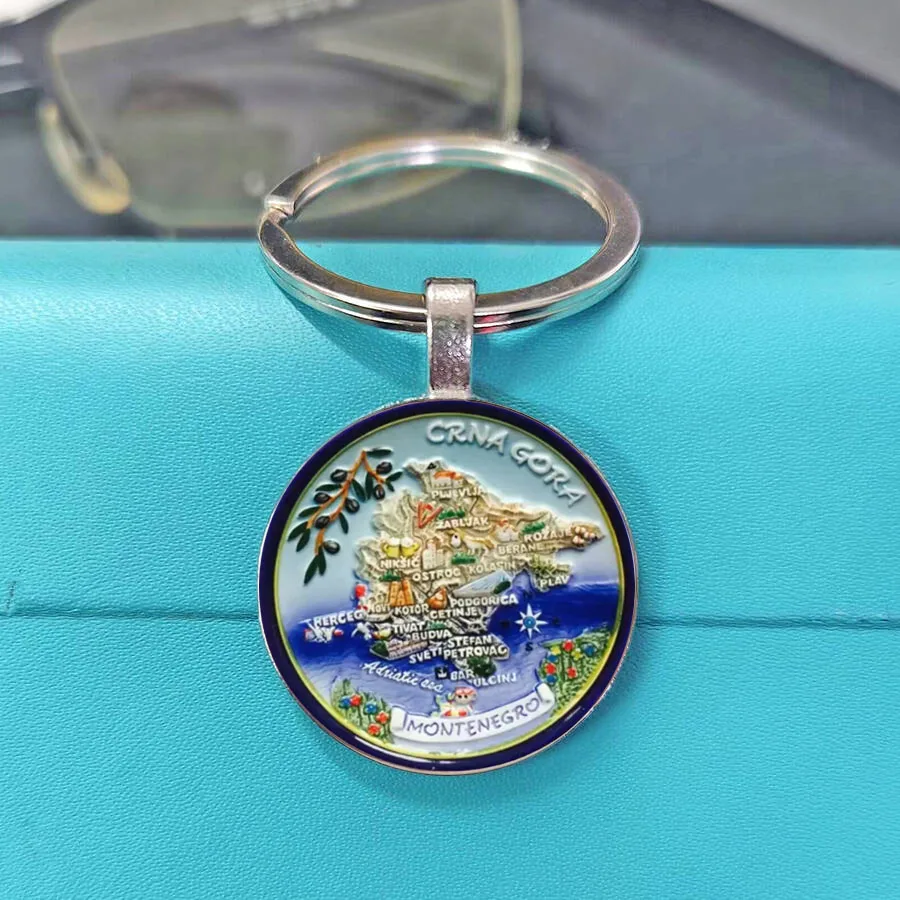 Best Seller Classic  Glass Dome Keychain European Mediterranean Scenery Art Drawing Bag Car Gift For Male Female Travelers