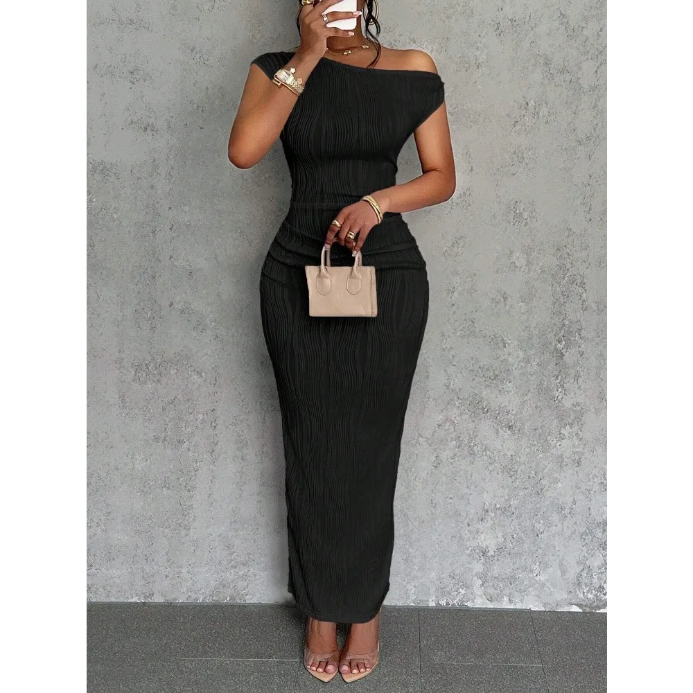 2025 새로운 귀여운 패션 유럽 스타일 여성 웨이브 패턴 비대칭 어깨 드레스 우아한 Bodycon 파티 여름 드레스