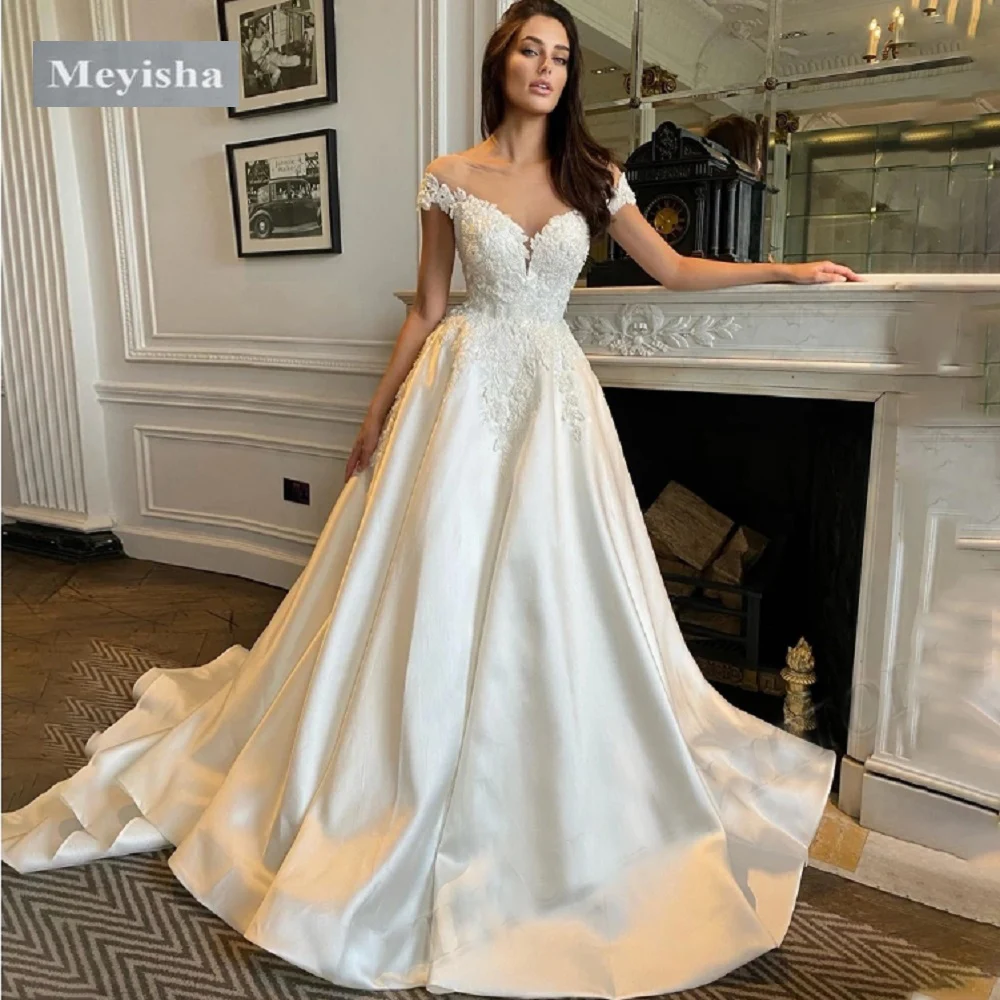 ZJ9411 Customized Simple Satin Wedding Dresses Elegant Bridal Gowns Off The Shoulder Robes A-Line Robes Pretty