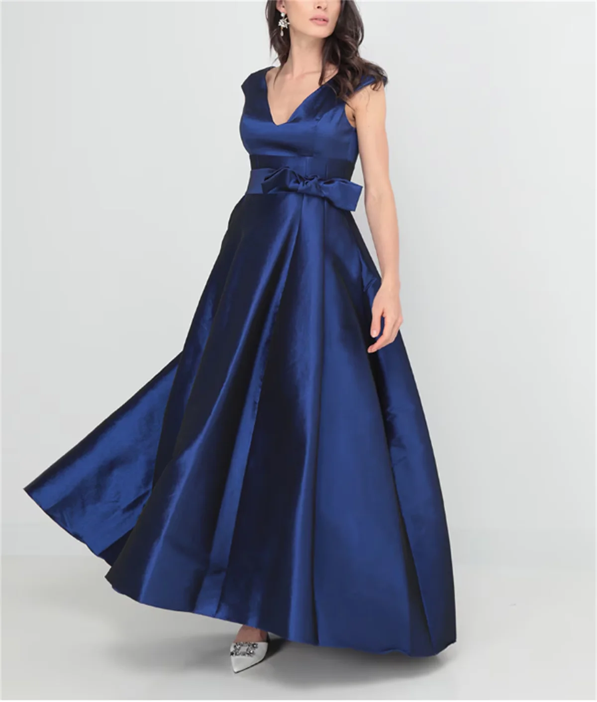 Blue Elegant Evening Dress Wedding Guest Formal V Neck  Sleeveless Court Train Satin with Pleats Sequin Robes De Soirée 2024 Hot