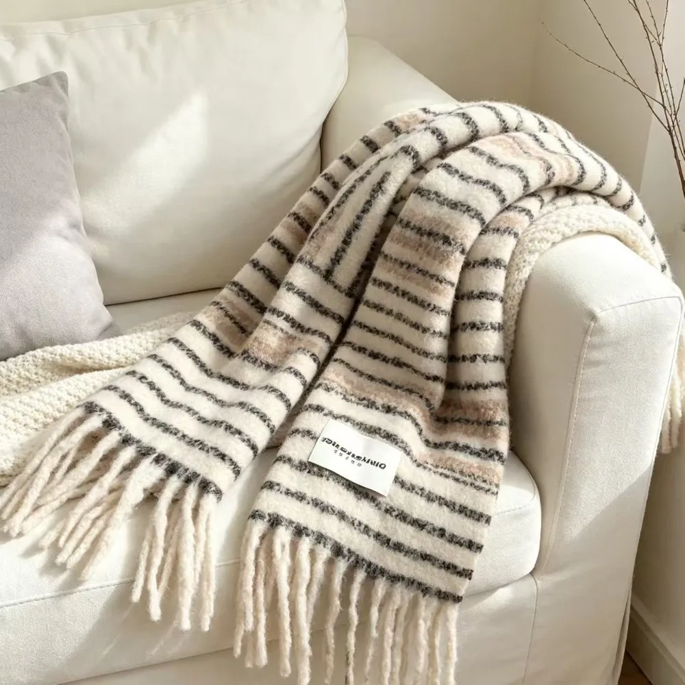 Versatile Striped Pattern Striped Scarf Warm Cozy Fashion Scarf Breathable Lightweight Winter Scarf Daily