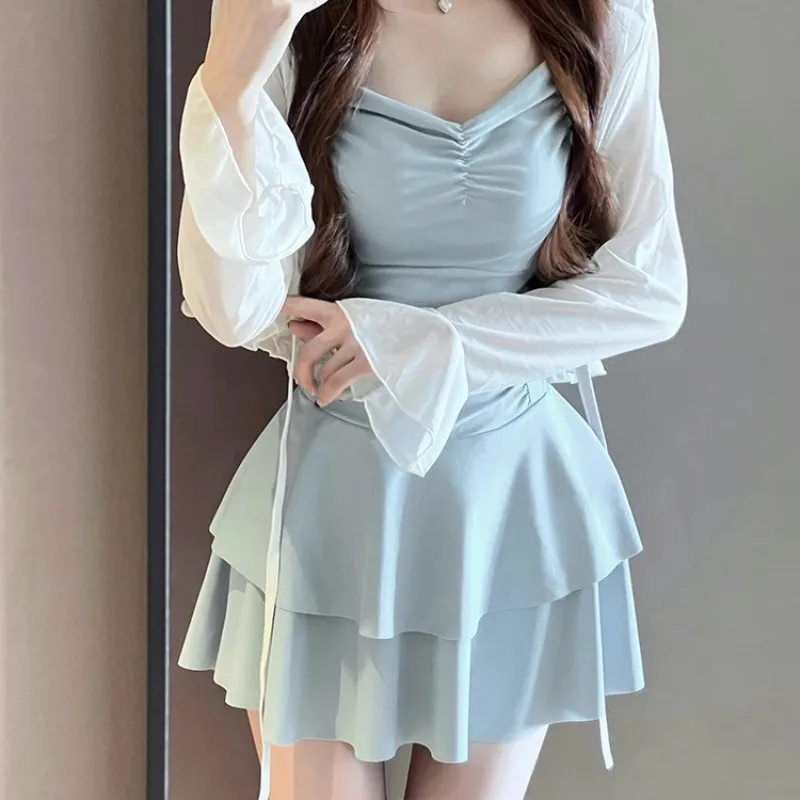 Trajes de baño para mujer, trajes de baño de una pieza con tirantes de Color sólido, traje de baño de primavera con espalda descubierta dulce a la moda, versión coreana