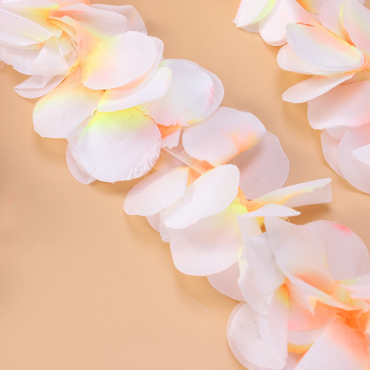 

4Pcs Hawaiian Floral Wreath Set Silk Flower Garland Necklace Bracelets Summer Luau Party Photography Prop Headband Women Girls