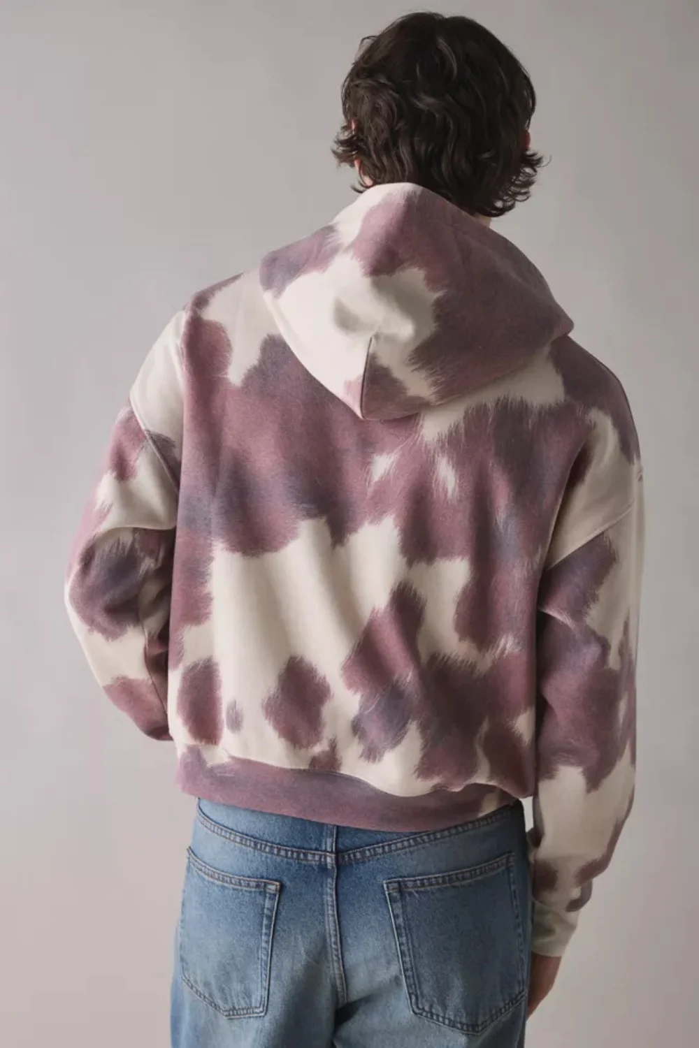 

BDG Hoodie with Cow Print – Eye-catching cow pattern, comfortable sweatshirt fabric, great for everyday casual outings