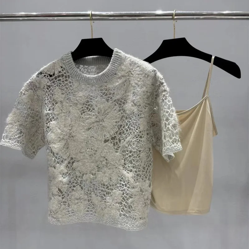 Women's 2026 Autumn/Winter New Embroidered Flower sequin Knitted Short Sleeve Top with Interior Cutout Sweater