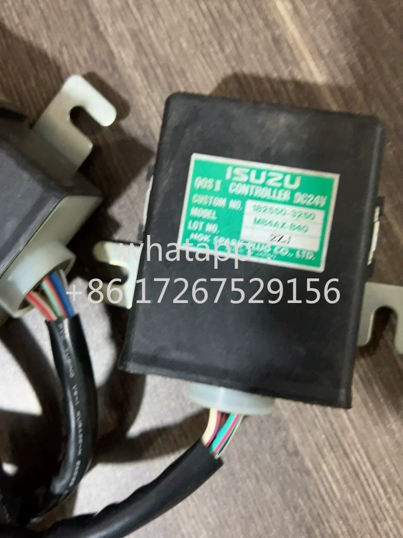 Original used relay, 182550-3250, very good quality, nearly brand new, fully functional