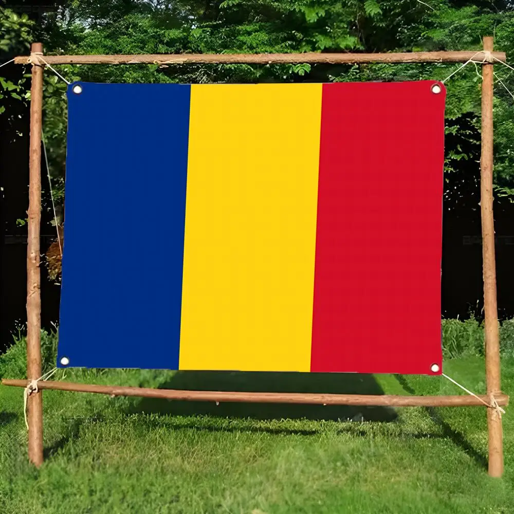 Sunlit Striped Romania Flags Borderless four-ring ornament indoor outdoor decoration effortless to hang