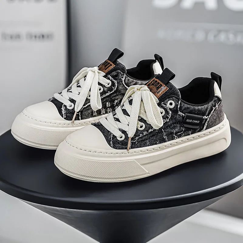 2026 New Thick Soled Non-slip Breathable Casual Low Top Canvas Board Shoes for Men's Versatile Trend Height Increase Sneakers