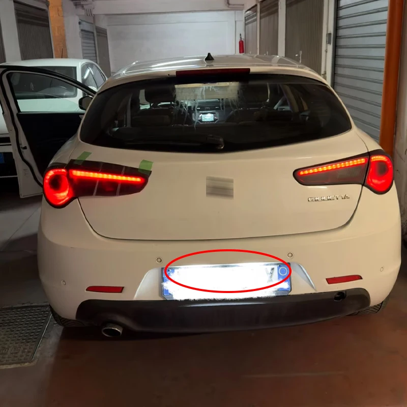 10/20PCS LED License Number Plate White Lights For Alfa Romeo 147 156 159 166 Brera Giulietta MiTo GT Spider Canbus 12V T10 Plug