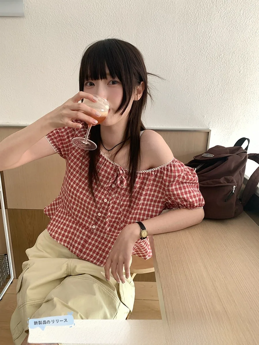 

Sinbounboun Plaid Doll Shirt Short Style Hollow out Lace Square Collar Bubble Sleeve Women's Casual Loose Cotton Polyester