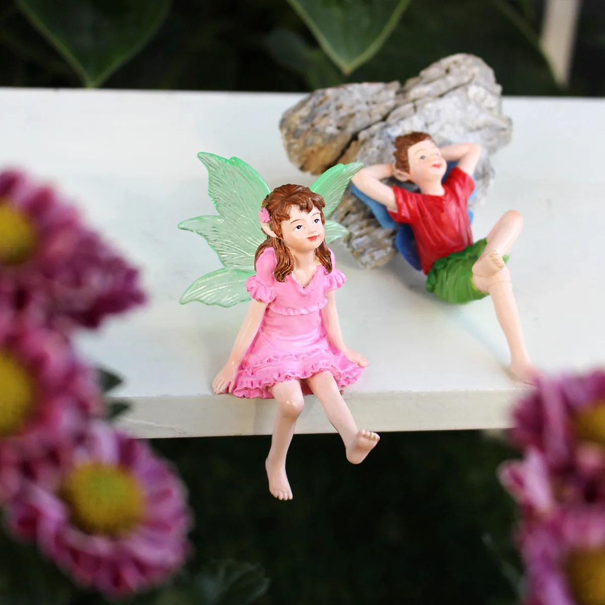 ‌Glowing Fairy Wing Garden Decor - Stargazing Fairy Statue, Magical for Balcony & Yard