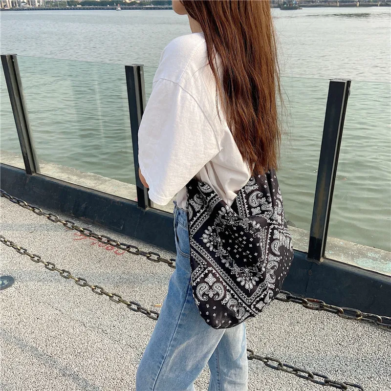 Retro Paisley Pattern Women\'s Shoulder Bag Soft Canvas Thick Lined Large Capacity Tote Bags Fashion Shopping Crossbody Bag