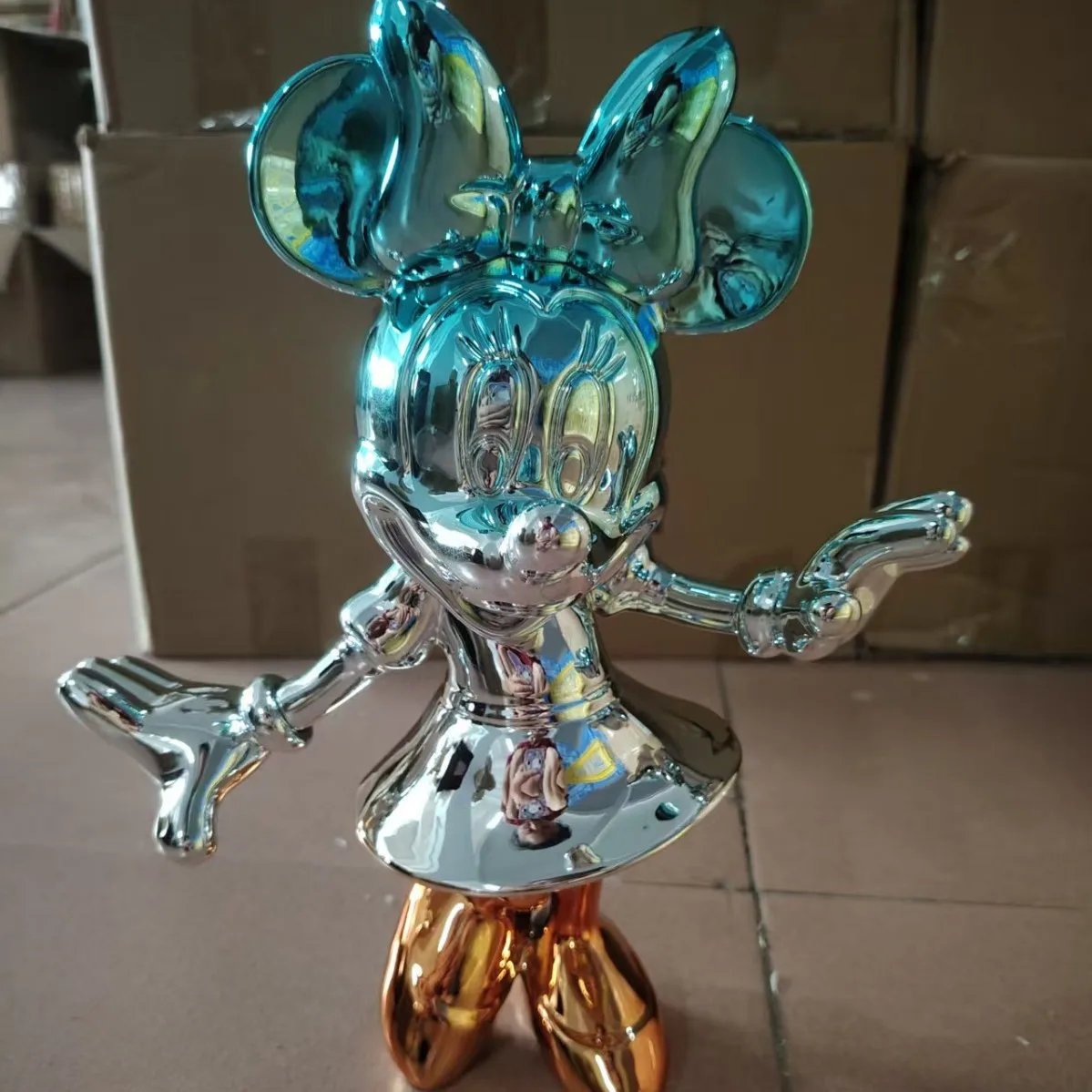 Disney Welkom Galvaniserende Mickey Minnie Pop Creatieve Luxe Cartoon Decoraties Trend Ornamenten Speelgoed Vakantie Kerstcadeau