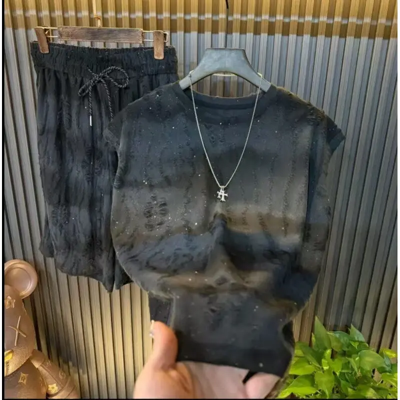

2025 Summer Thin Breathable T-shirts+shorts Men's Sets Trendy Jacquard Round Neck Short Sleeve T-shirt Loose Casual Short Pants