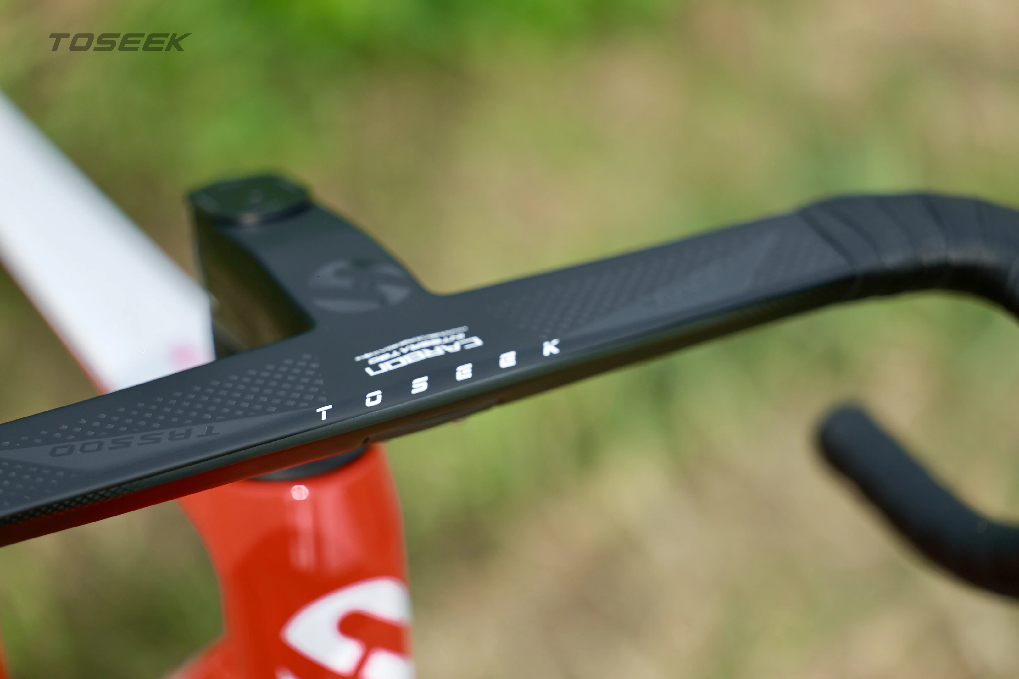 TOSEEK Fahrradlenker Drop Bar T800 Rennrad-Carbonlenker Integrierter Rennradlenker Gebogener Lenker Interne Kabelführung Fahrradteil – Detail 23