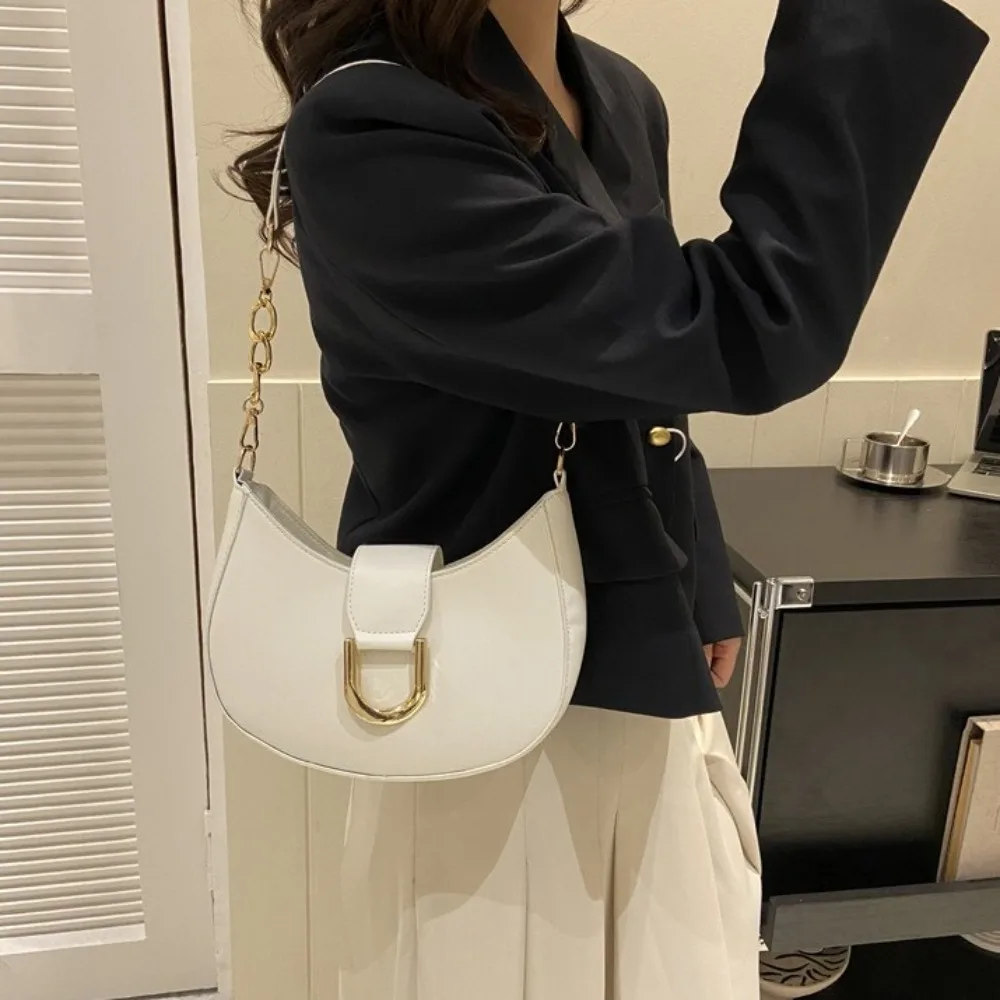 

Simple Candy Color Underarm Bag Y2K Zipper Chain Shoulder Bag Saddle Bag Handbag PU Leather Crossbody Bag Ladies