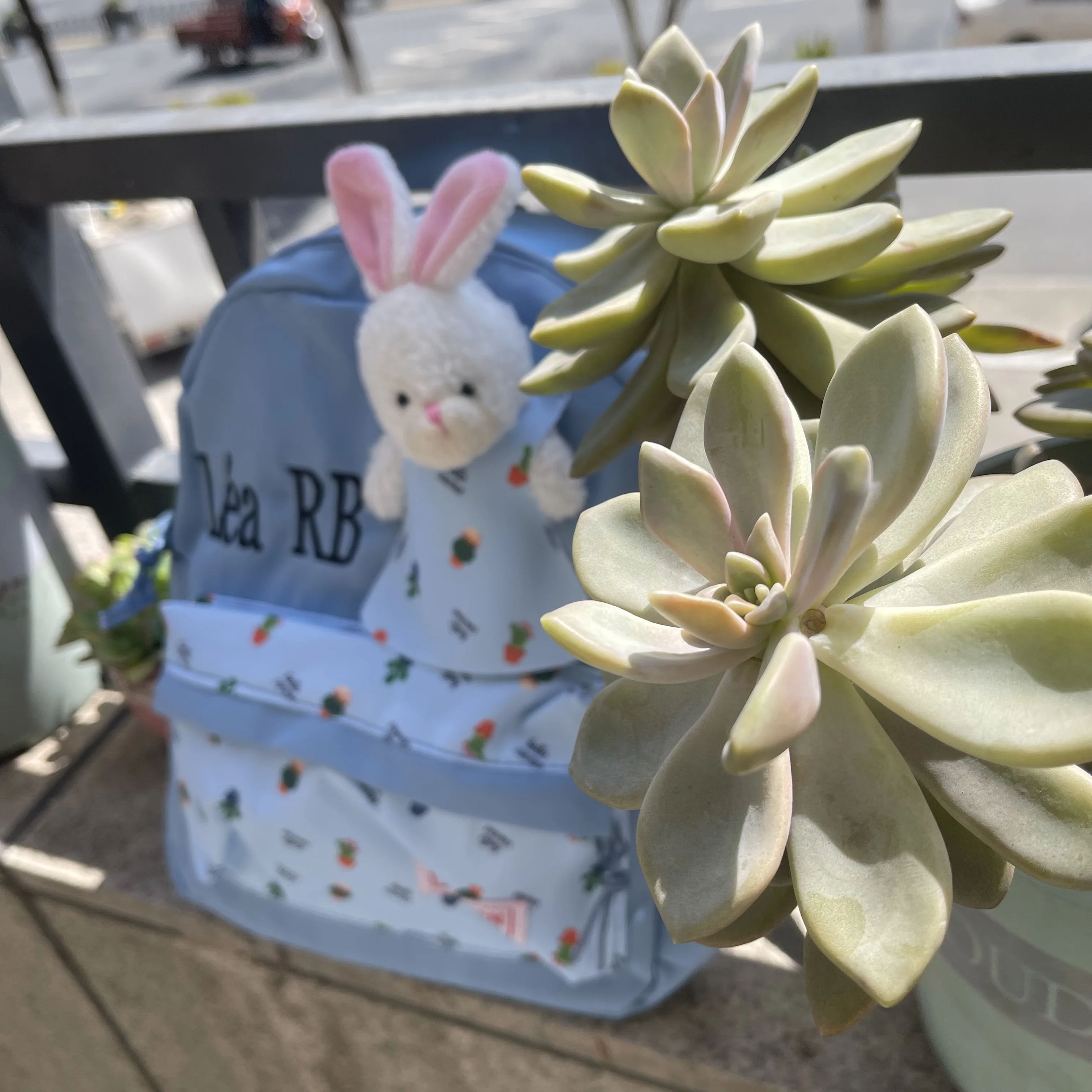 Personalized Embroidered Cartoon Boys and Girls Kindergarten Bunny Backpack Customized Name Children's Day Birthday Gift Pack