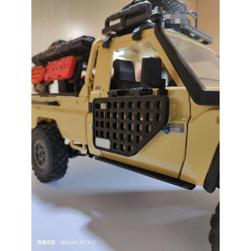 RC Crawler Door Armor Customized Upgrade Mod Parts For MN82 1/12 Simulation Protective Shell RC Car Modification Accessories