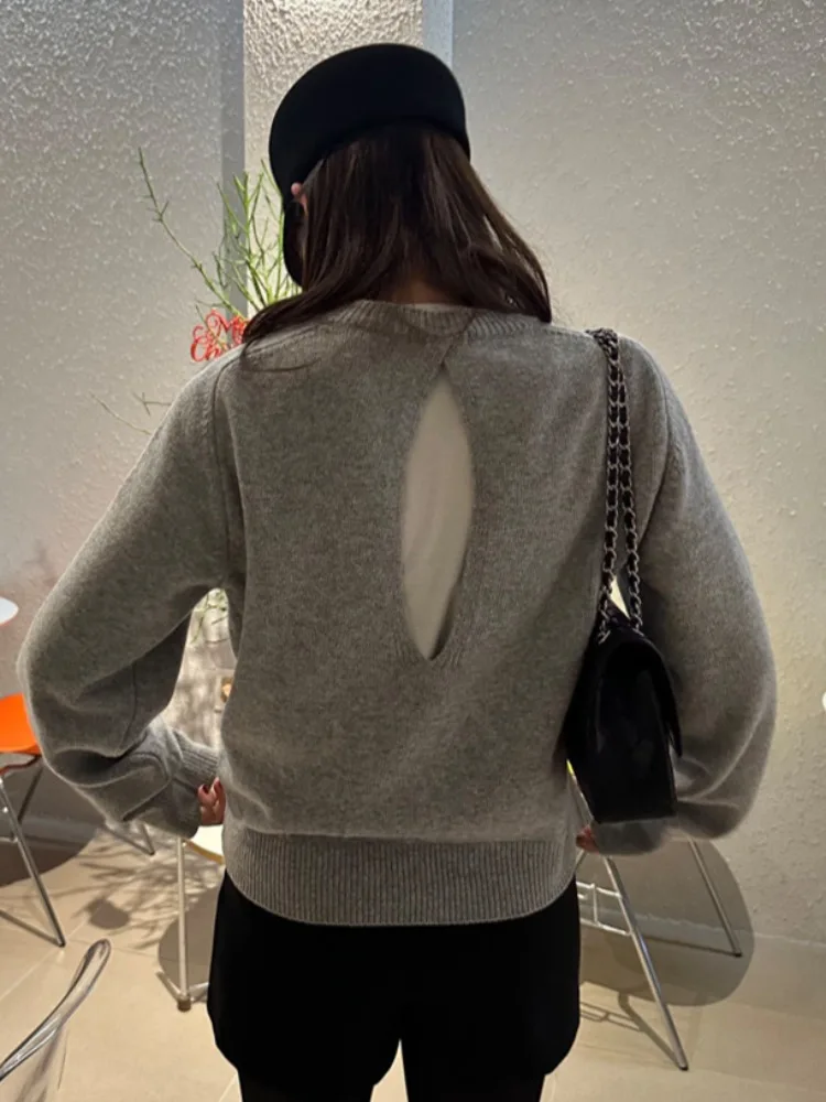 

Chic Street-Sle Loose Long-Sve Knitted Sweater Hollow out Design round Ne Bal Women's Faion Autumn Winter Top