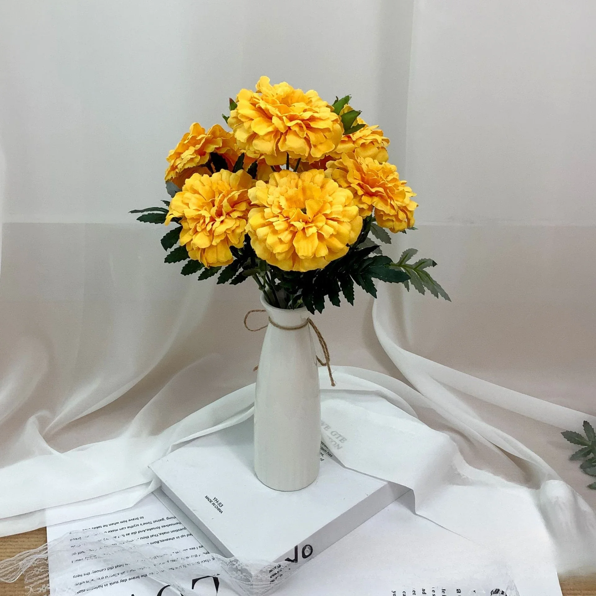 Vintage Künstliche Ringelblumen, Faux-Kalendula-Bouquet, Einfacher Retro-Stil für Wohnzimmer, Heimdekoration, Vasen-Mittelstück – Detail 5