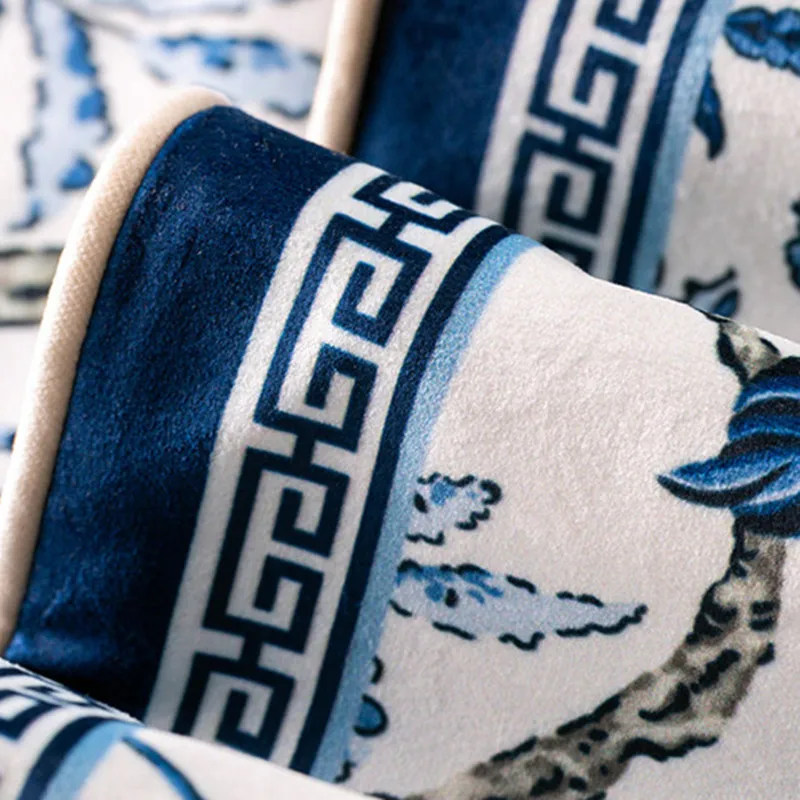 Big Size Cushion Cover Blue White Porcelain Print Throw Pillow Case Square Velvet Pillowcase Luxury Designer Home Decor 65x65cm