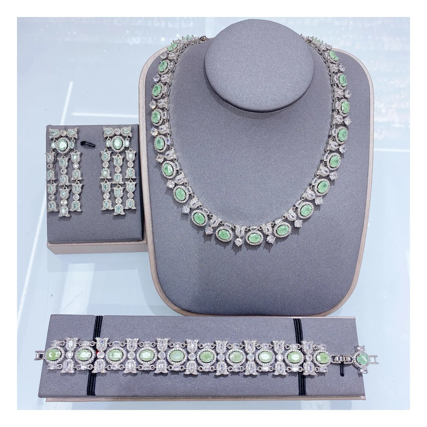 

Women Luxury Colored Gemstone Zircon Geometric Lines Tassel Earrings Dress Set