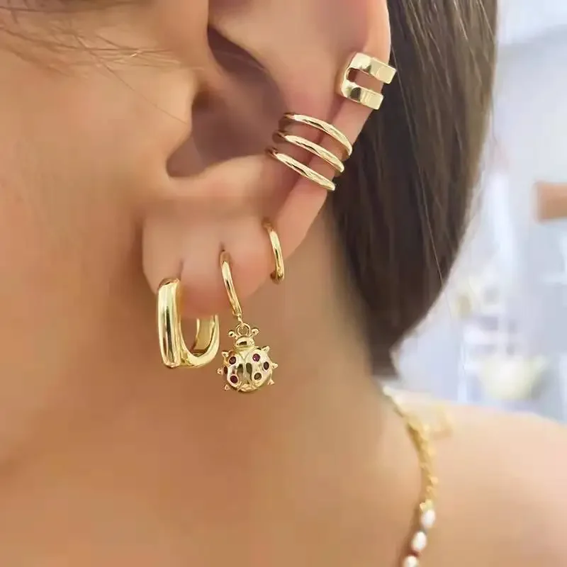 INS Style Cute Animal Ladybug Dangle Ear Buckle Rose Red Zircon Enamel Hoop Earrings Women Fashion Jewelry Popular Pendientes
