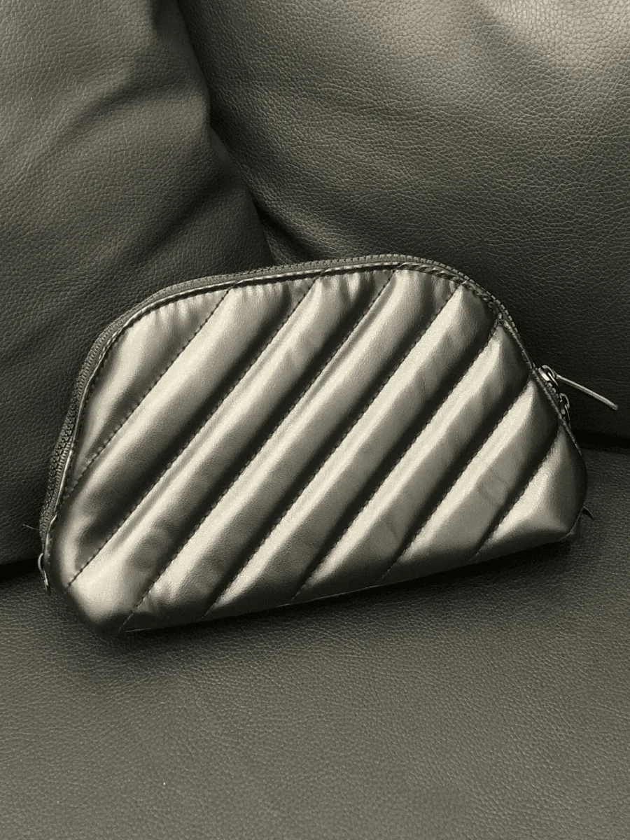 bolsa-de-maquillaje-multifuncional-elegante-negra-de-ysl-simple-y-versatil-para-viajes-diarios-y-compras-regalo-exquisito-para-damas