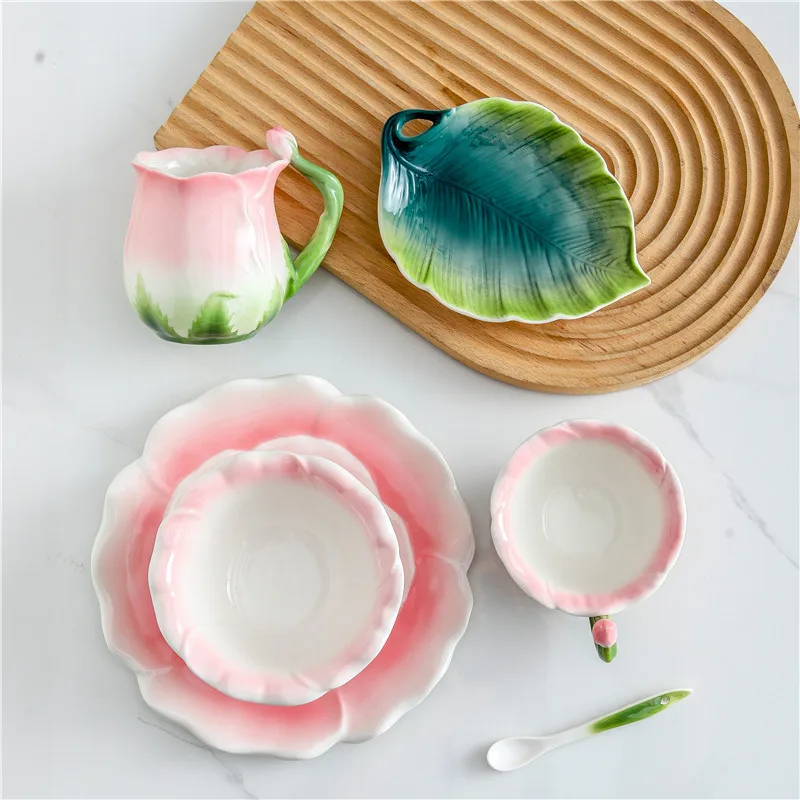 Rose Shaped Ceramic Coffee Cup Relief Craftsmanship Dishes, Bowls, and Plates Tea Pot Set Personalized Gift Set  Cups