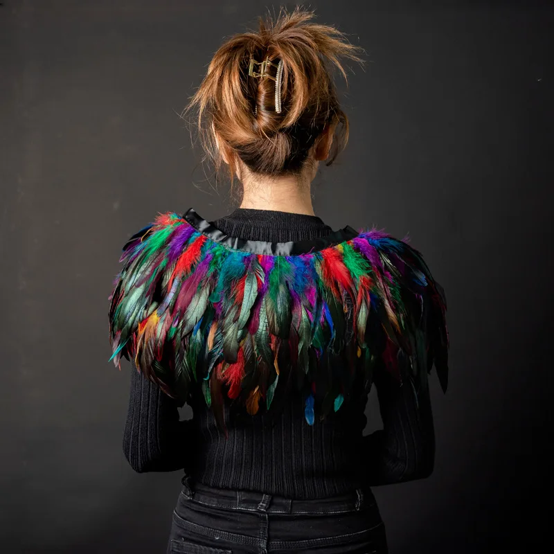 แฟชั่นผู้ใหญ่ผู้หญิงผู้ชาย Feather Capes Shawl สําหรับเกมปาร์ตี้ฮาโลวีนเครื่องแต่งกาย COSPLAY Props