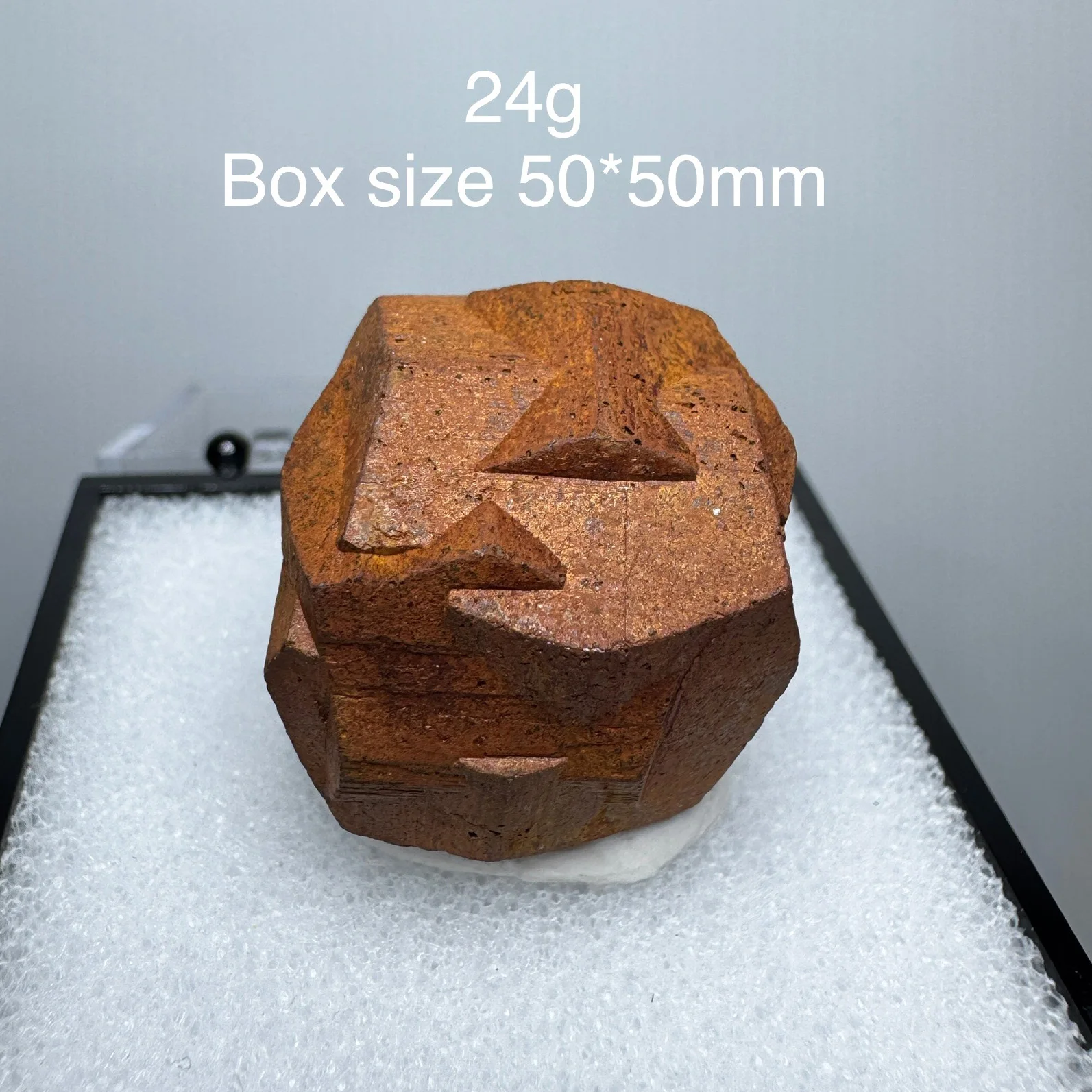 Natural Colombia Polyhedron Cross Pyrite Mineral Specimen Raw Rock Crystals Healing Stone Home Decor Box Size 50x50mm BB