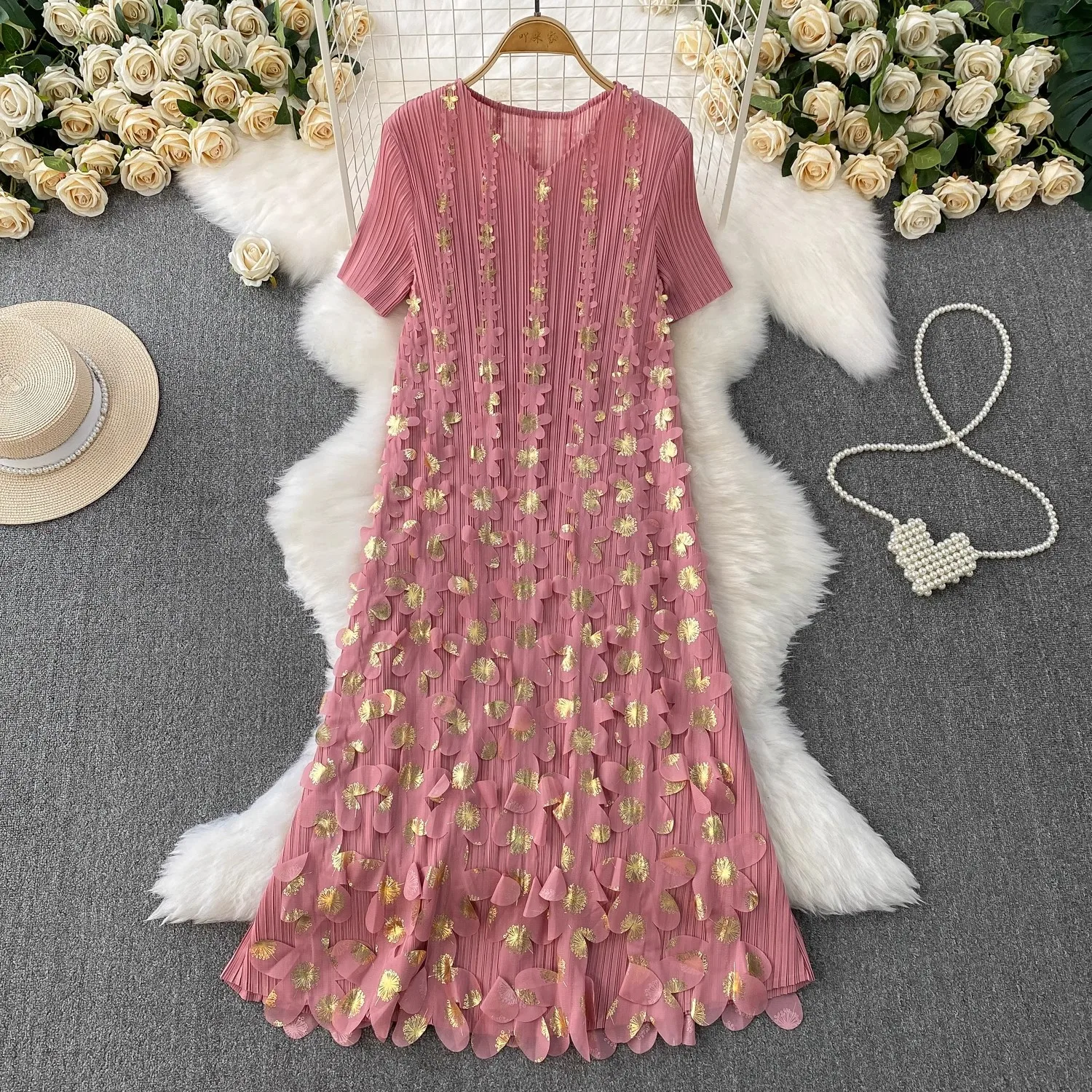 

2025 Fashion Miyake Hot Stamping 3D Flower Pleated Dresses Women's V-Neck High Stretch Lace Up Belt Party Long Clothing Summer