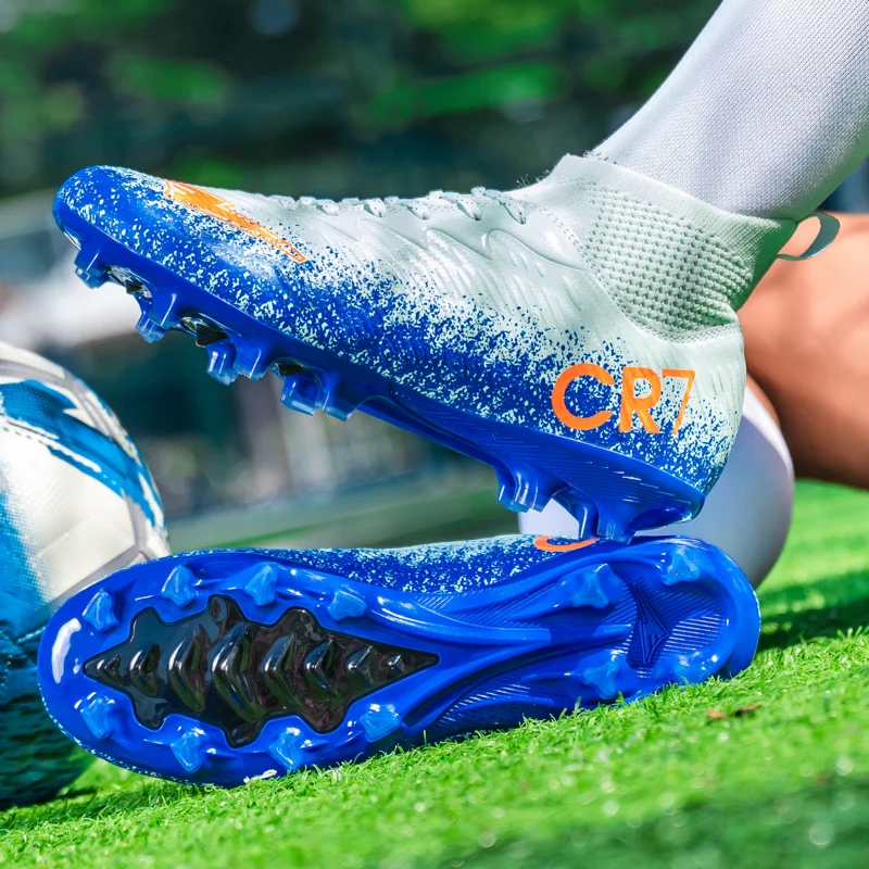 2026 أحذية كرة القدم الجديدة للطلاب منخفضة الجودة مع دبابيس طويلة ومكسورة لتدريب CR7 ومطابقة الأحذية الرياضية للشباب المهنية #6