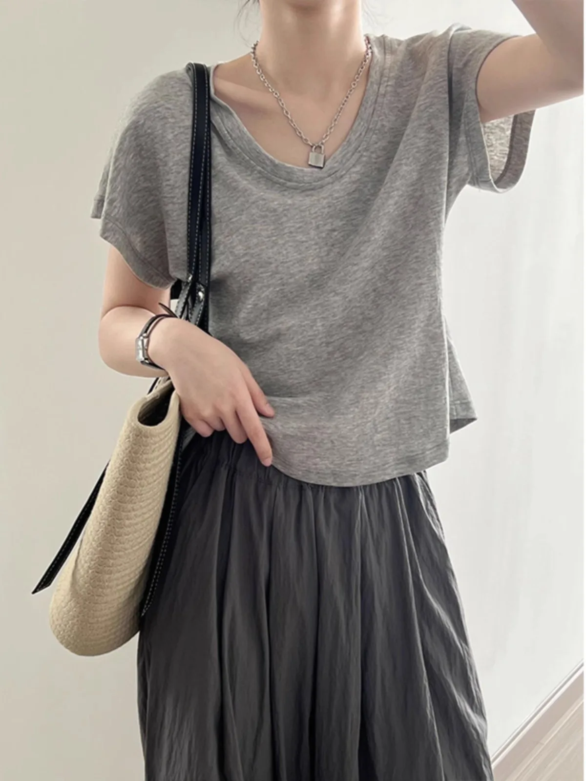 

Летняя облегающая футболка U-Ne ort Sve, женская хлопковая базовая футболка со снежинками, дышащая, удобная, корейская, свободная посадка