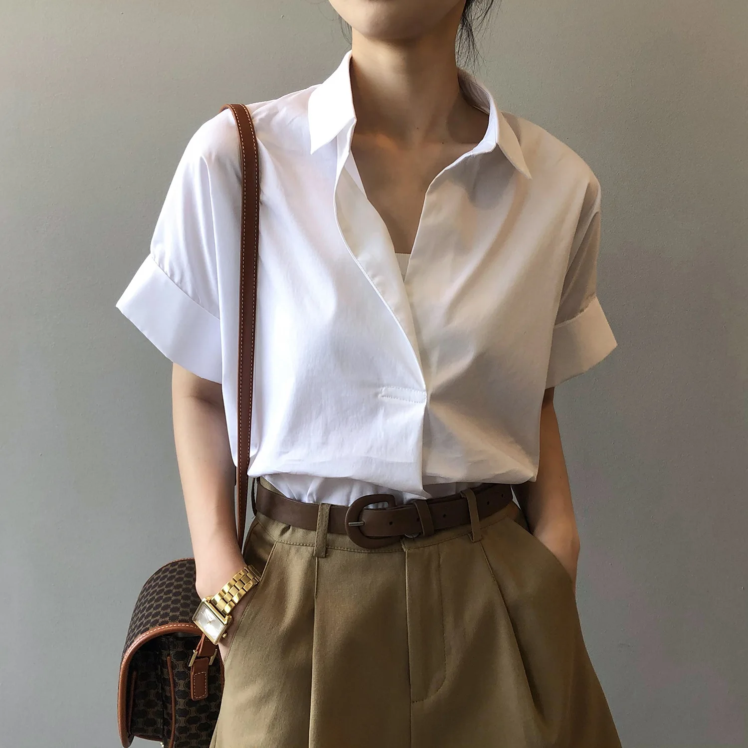 

New Fashion V Neck Chiffon Women Shirts Casual Loose Short Sleeve Blouses Tops Female Clothing Blusas