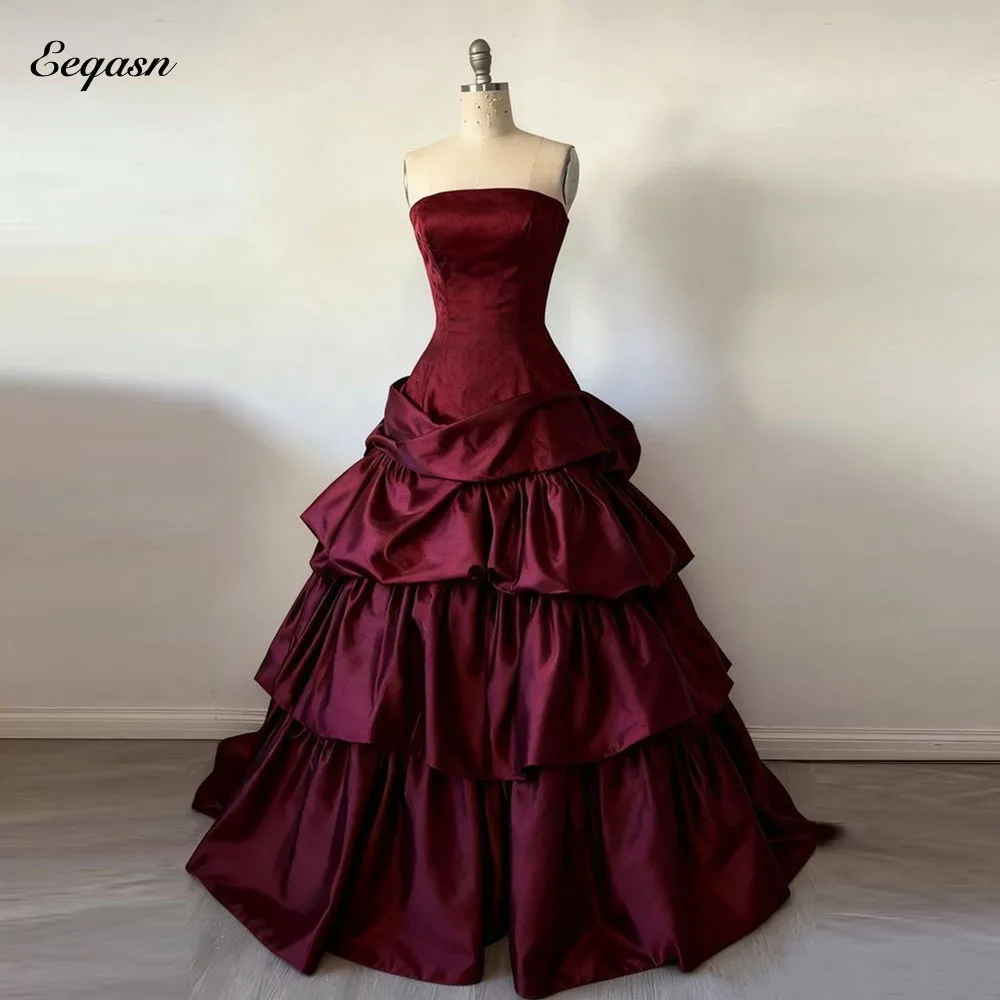 Eeqasn Customized Burgundy Gothic Ball Gown Pleat Tiered Strapless Satin Floor Length Evening Dresses For Birthday Party