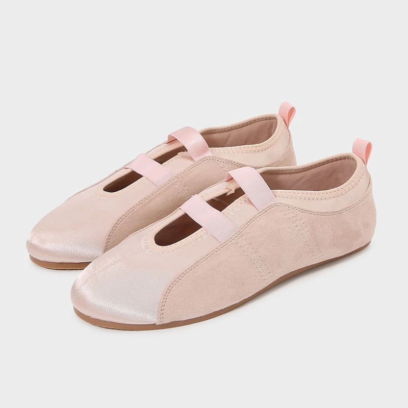 2026 Luxury Brand Designer Women Ballet Flats Breathable Soft Silk Slip on Leisure Ladies Loafers Outdoor Walking Female Shoes