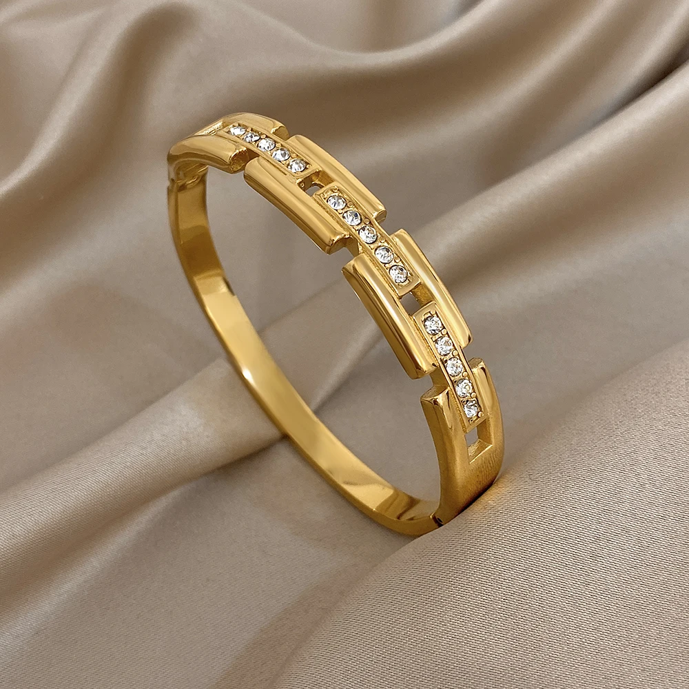 

Freetry Luxury Zircon Stainless Steel Wide Bracelet Women Vintage Irregular Round Open Spring Bangle Waterproof Jewelry Gifts